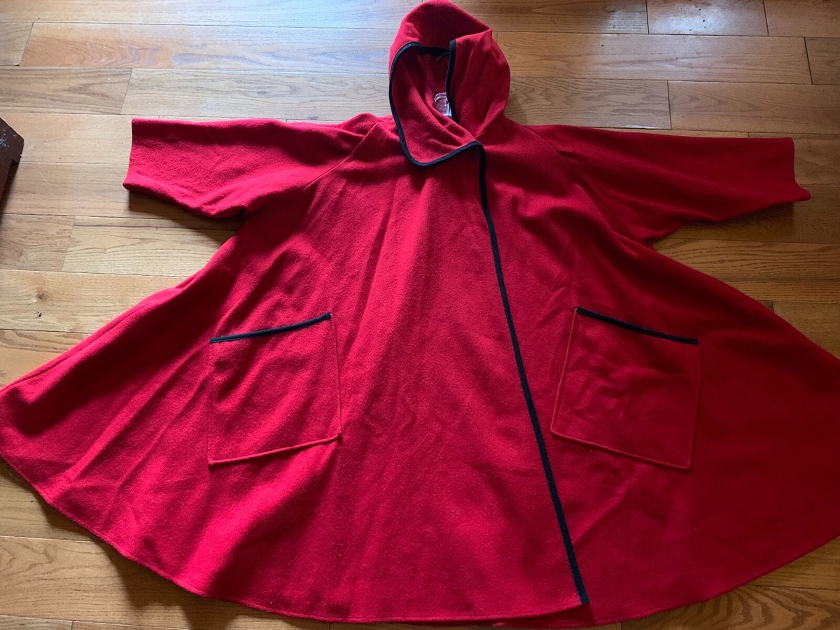 Vintage 1960s Coatique Fashions Ltd Red Wool Top Button Hooded