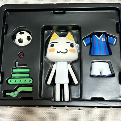 Kaiyodo Prize Revoltech Kuro & Toro Soccer ver Toro Limited