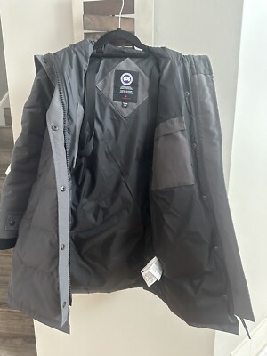 WOMANS CANADA GOOSE SHELBURNE PARKA FUSION FIT SMALL GREY