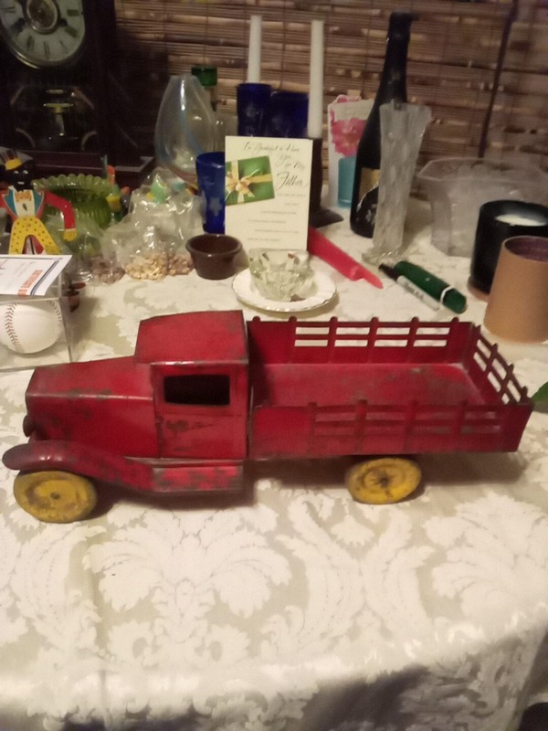 Rare, all original, Large Version 16" Wyandotte Stake Truck Pressed steel