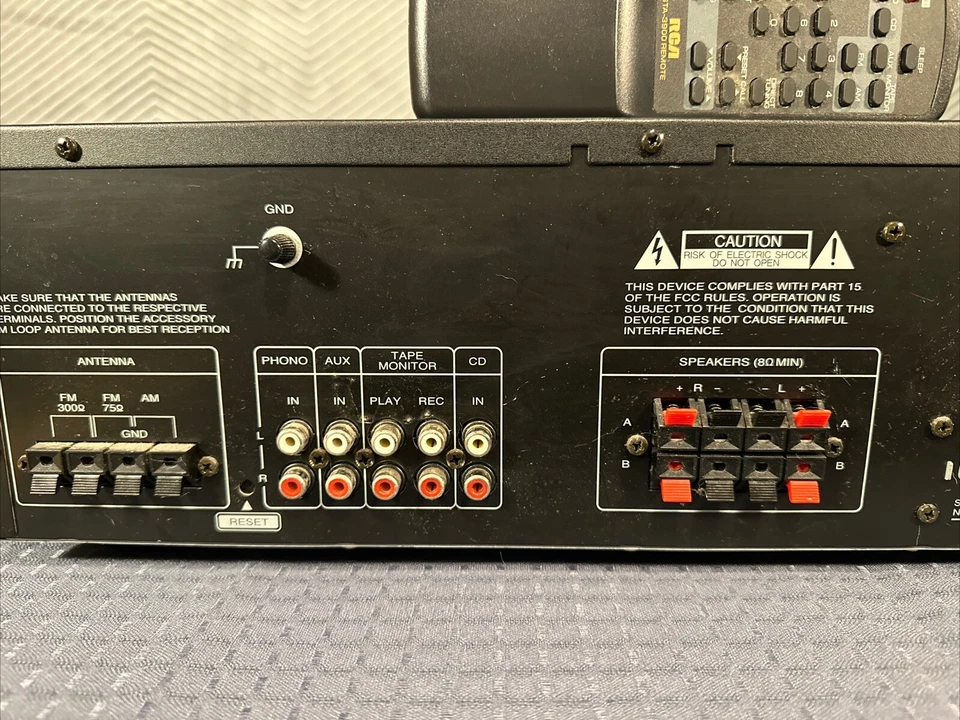 RCA STA-3900 Stereo Receiver Bundle W Remote *needs Service * Power Issue - Image 4 of 4