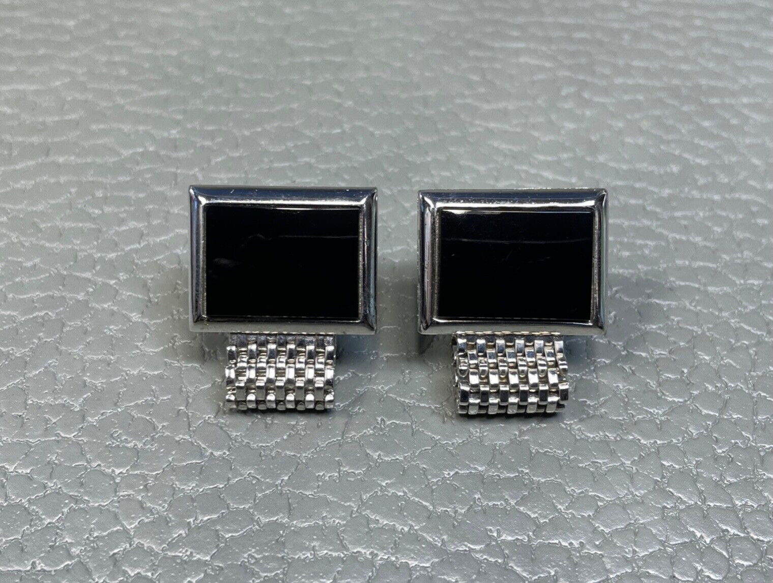 Rectangular Onyx White Gold Plated Wrap Around Cu… - image 1