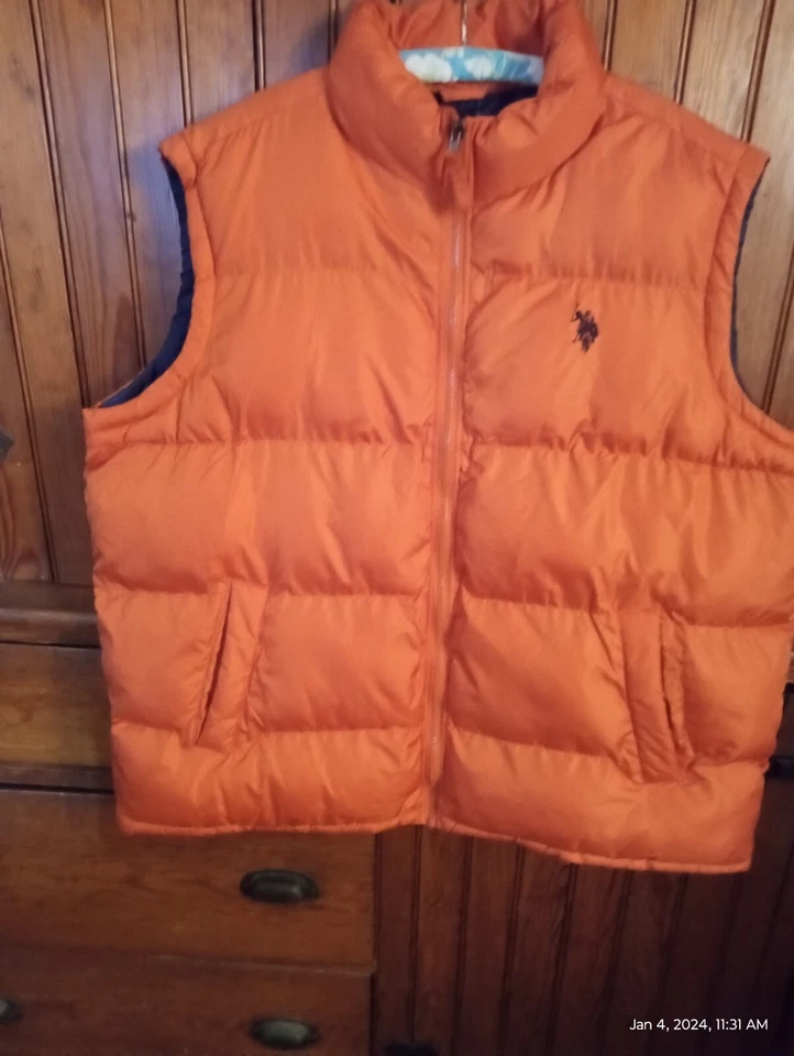 US POLO ASSOCIATION MEN'S BRIGHT ORANGE PUFFER VEST ZIP FRONT XL — 第 2/4 张图片