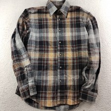 Vintage Wrangler Flannel Shirt Button Up Long Sleeve Plaid Men's Medium USA MADE