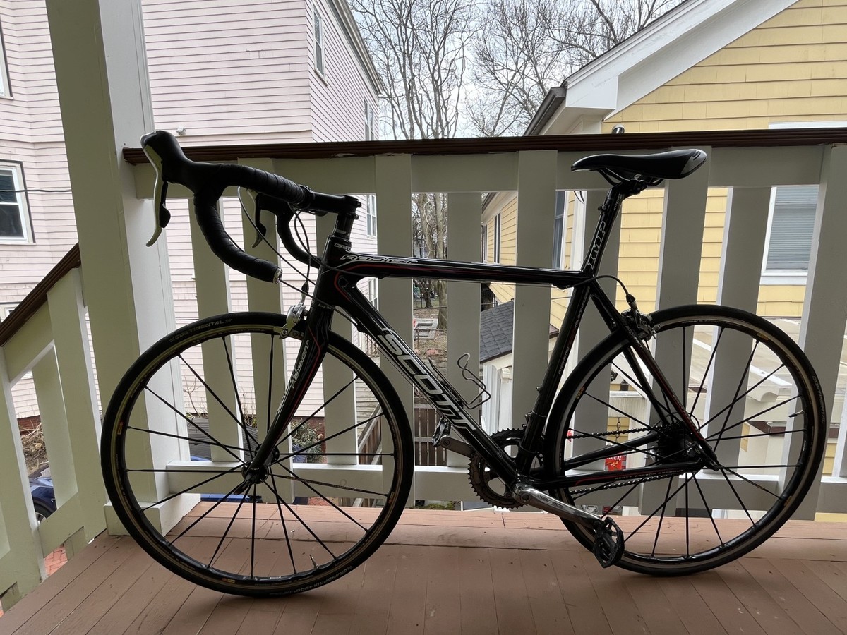 Scott Addict R2 Carbon Fiber Road Bike | eBay