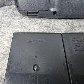 Sega Game Gear Model 2110 w/ 3 Games + Carrying Bag - Powers On Needs Recapped