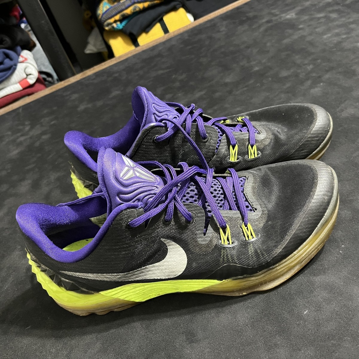Nike Kobe Venomenon 5 Shoes Mens Size 11 Black Purple  display picture 1