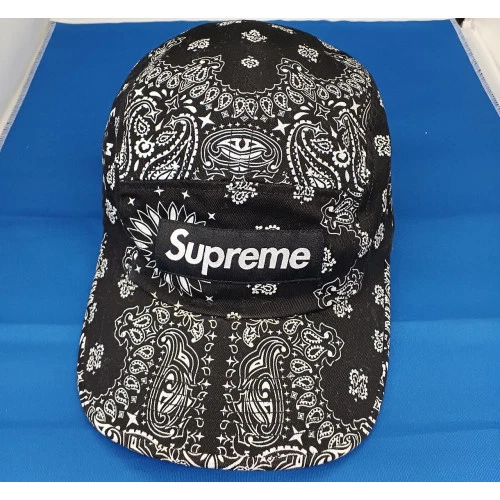Casquette SUPREME