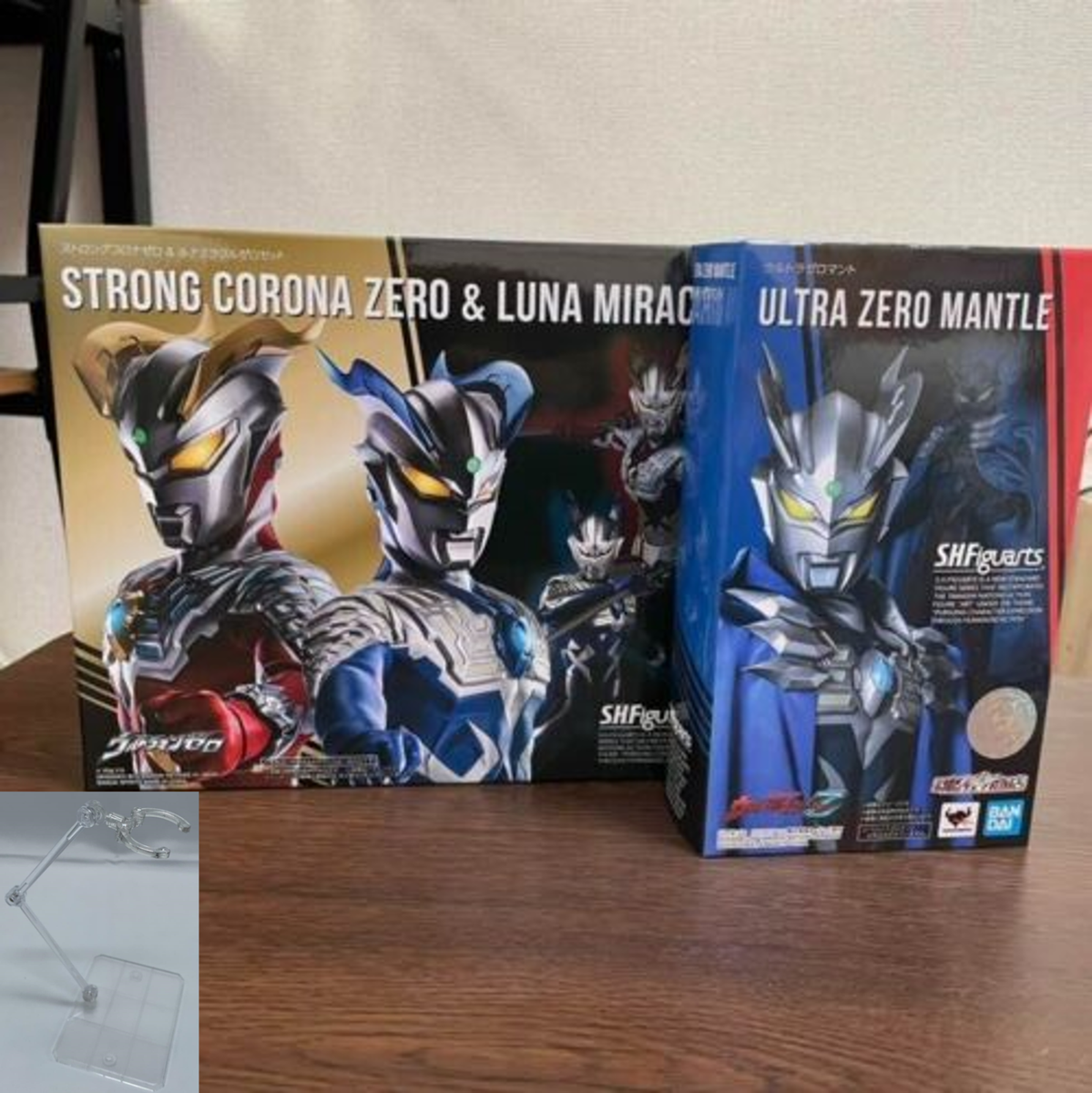 SH Figuarts Ultraman Cosmos Strong Corona Zero / Luna Miracle Zero