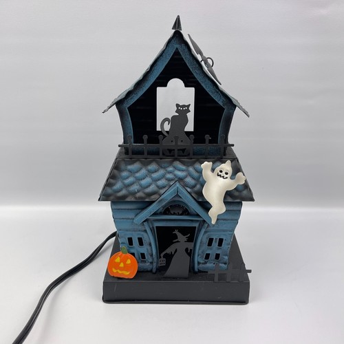 Scentsy Haunting Good Time Wax Warmer Halloween Haunted House NO WAX TRAY