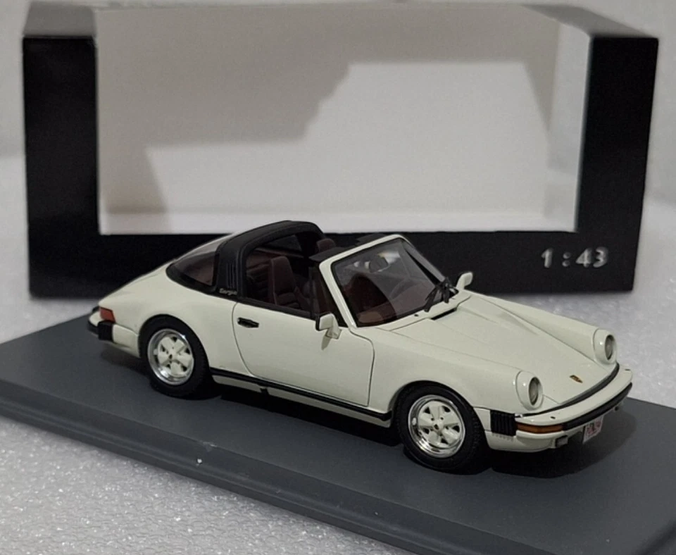 (8) Porsche 911 Carrera USA 1985 White 1:43 Neo 43246 EXTREMELY RARE!! - Image 3 of 4