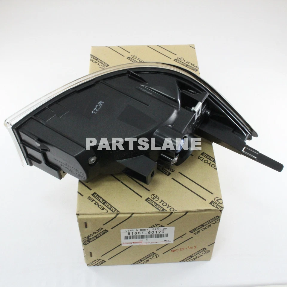 Lámpara de luz de respaldo izquierda Lexus GX460 14-16 OEM 8168160120 / 81681-60120 Foto 2 de 2
