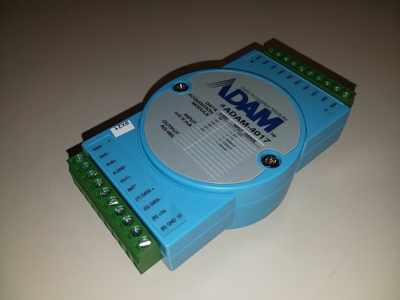 Advantech ADAM-4017 Analog Input Module 8-CH