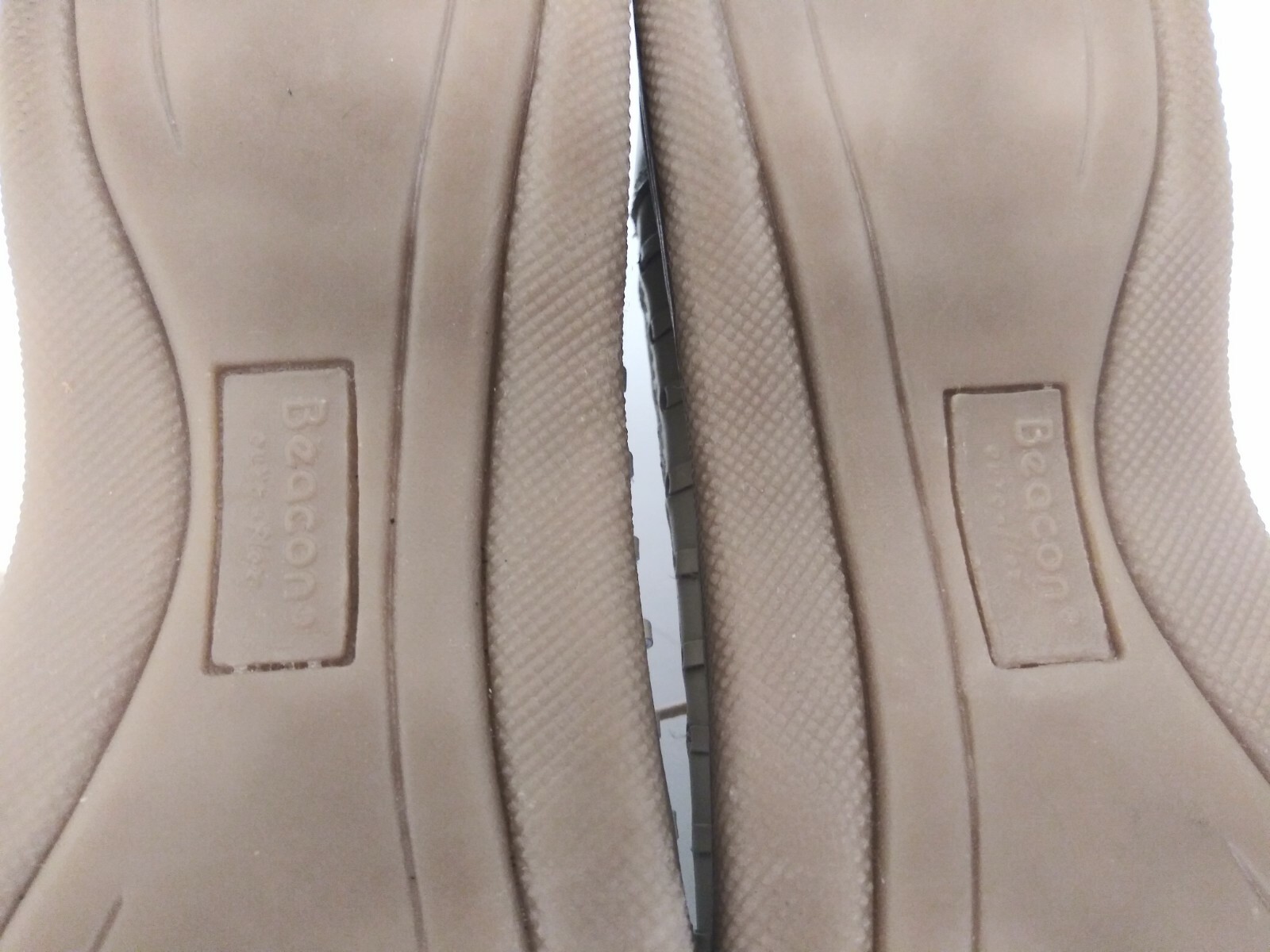 BEACON EUROFLEX Womens 8.5 M Wide White Fillagree Leather Shoes Lace up Comfort