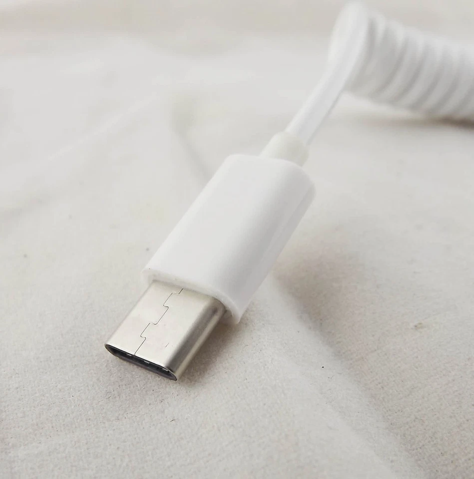 White 1M USB 3.1 C Type Male To 2.0 A Male Spiral Coiled Data Sync Adapter Cable - Image 2 of 4