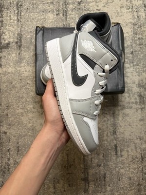 Air Jordan 1 Mid GS Light Smoke Grey Anthracite | UK 4,5 | Brandneu