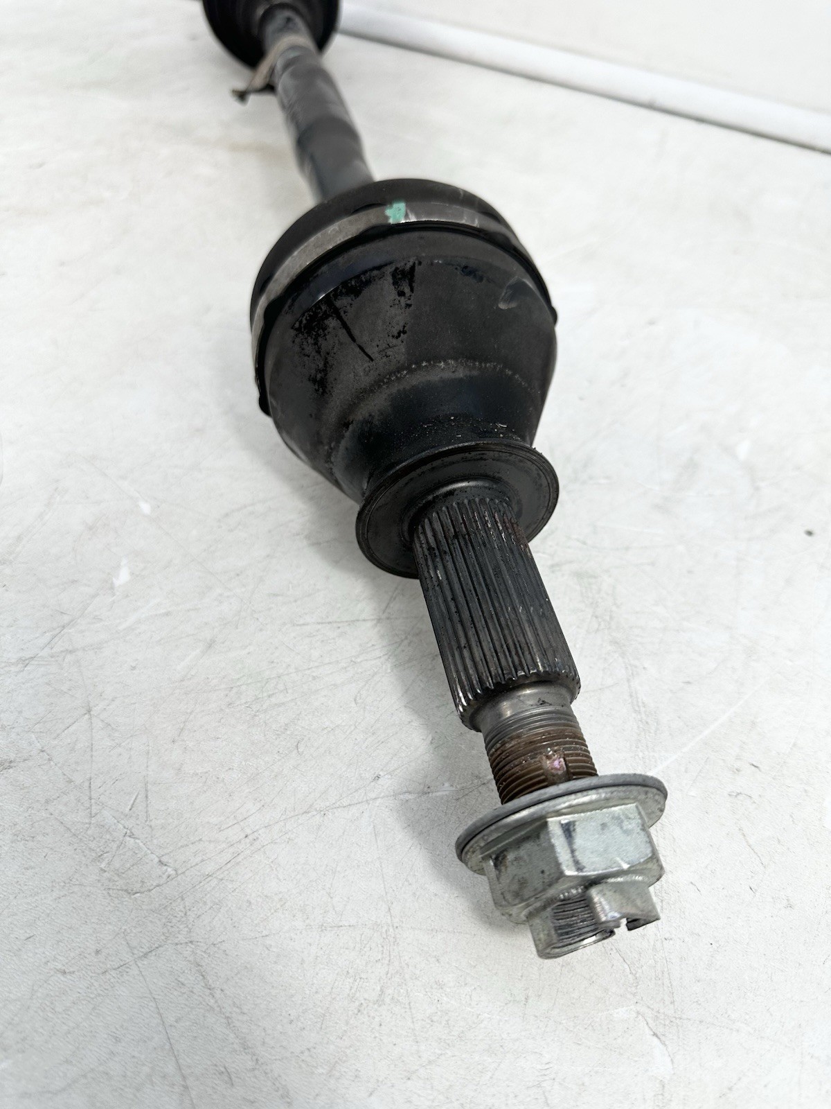 2014-2021 MASERATI GHIBLI M157 RWD REAR LEFT SIDE AXLE SHAFT HALF SHAFT OEM