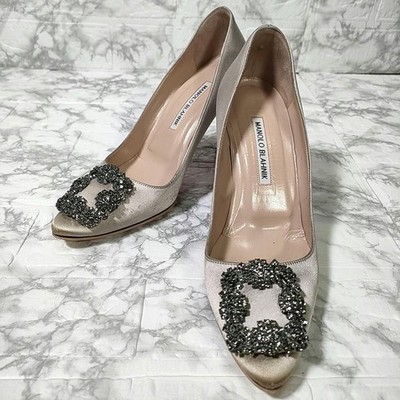 Manolo Blahnik Hangisi Beige Satin Jewel Buckle High Heel Pumps Size 37 