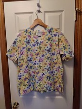 Natural Uniforms Scrub Top Womens Small Yellow Butterfly Uniform 2 Pockets