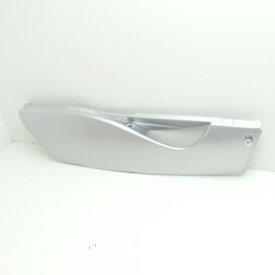 Original Honda NES 125 150 Seitenverkleidung Spoiler rechts unten silber C2735