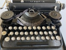 Underwood Retro Typewriter Antique Vintage Operation Confirmed From Japan thumbnail