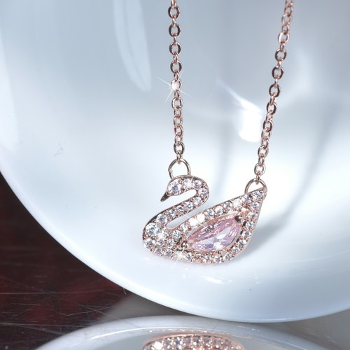 18k rose gold gf made with Swarovski 