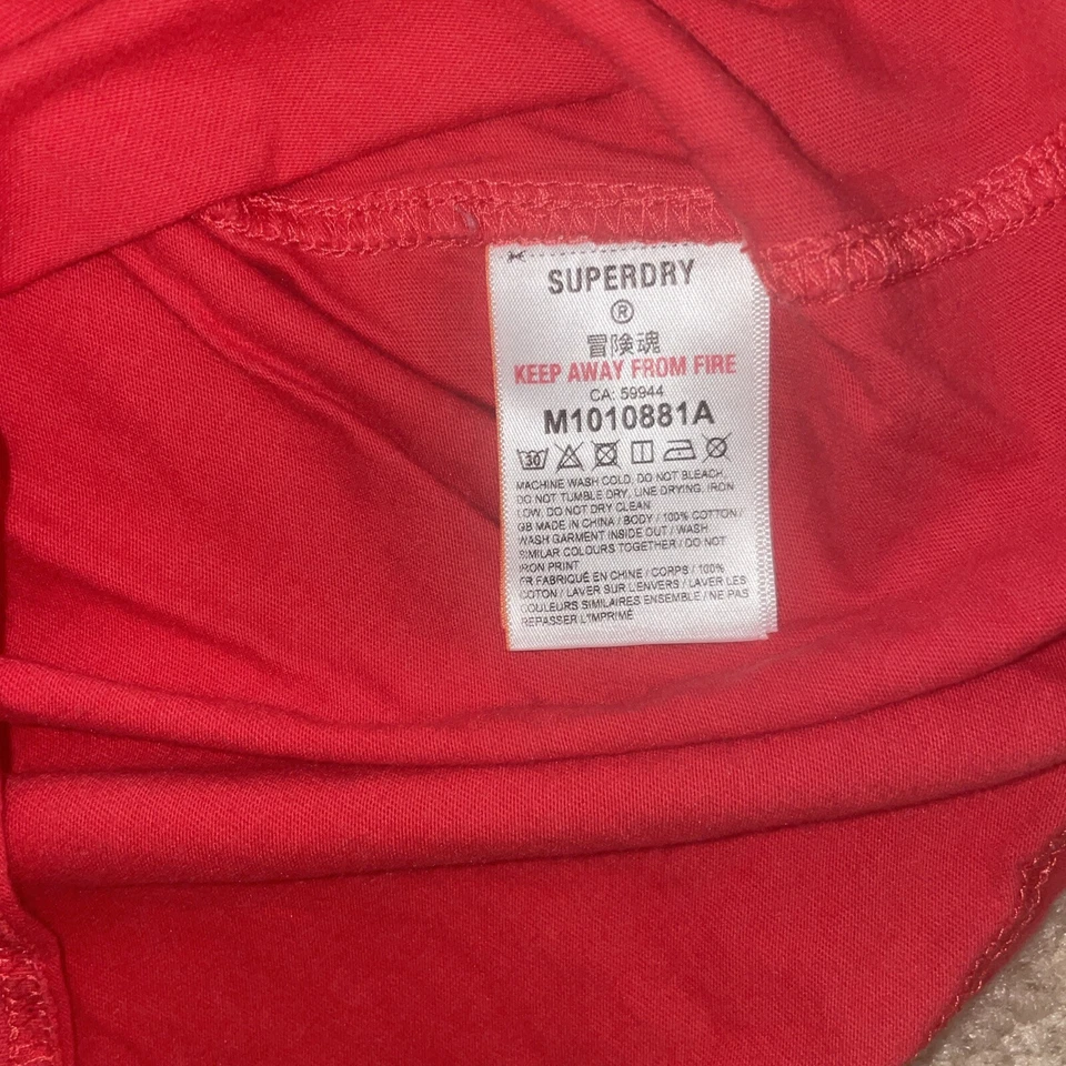 Super dry Collegiate Classic Number 28 Team Osaka Red Size M - Image 4 of 4