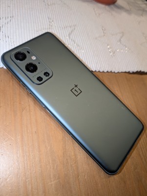 OnePlus 9 Pro 256GB - 8GB RAM - Pine Green - Voll funktionsfähig