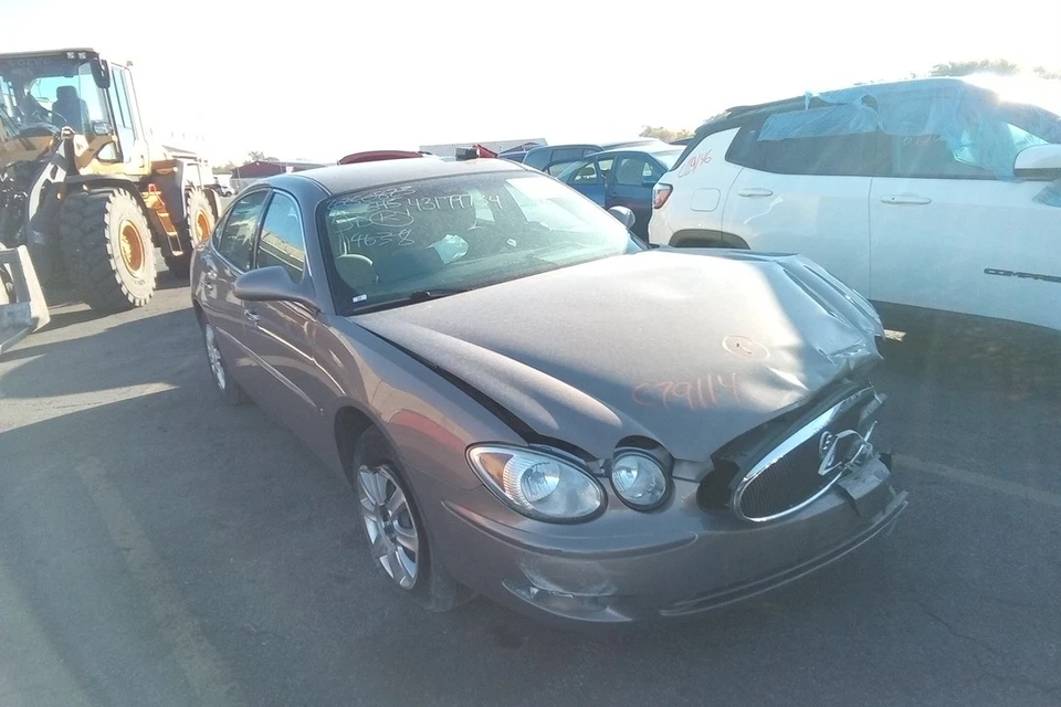 2007 Buick LaCrosse 3.8L Engine Motor OEM 77K Miles - LKQ437701109 - Image 2 of 4