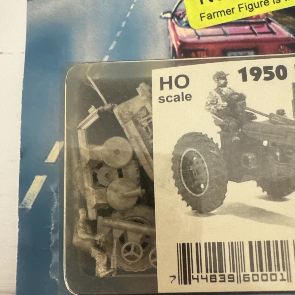 Roadmaster Series 1/87 HO 1950s Red Farm Tractor & Farmer Pewter Kit MPN 60–001 - Image 4 of 4