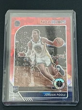 2019-20 Panini NBA Hoops Premium Stock - Jordan Poole #223 Red Prizm (RC)