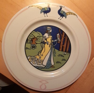 Jugendstil Teller Harrods Wilton 65 Dame Falke  - W. J. Neatby of Royal Doulton
