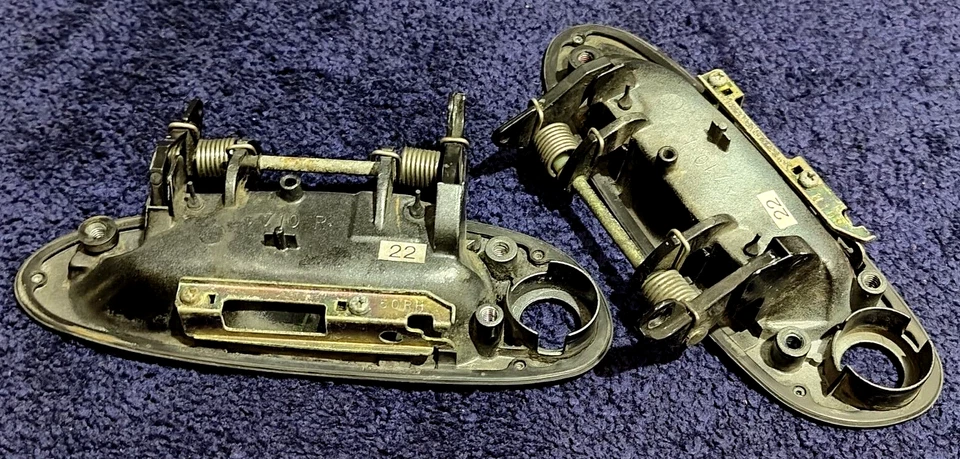 Manijas de puerta Soarer OEM para Toyota Lexus SC300 SC400 Foto 3 de 4