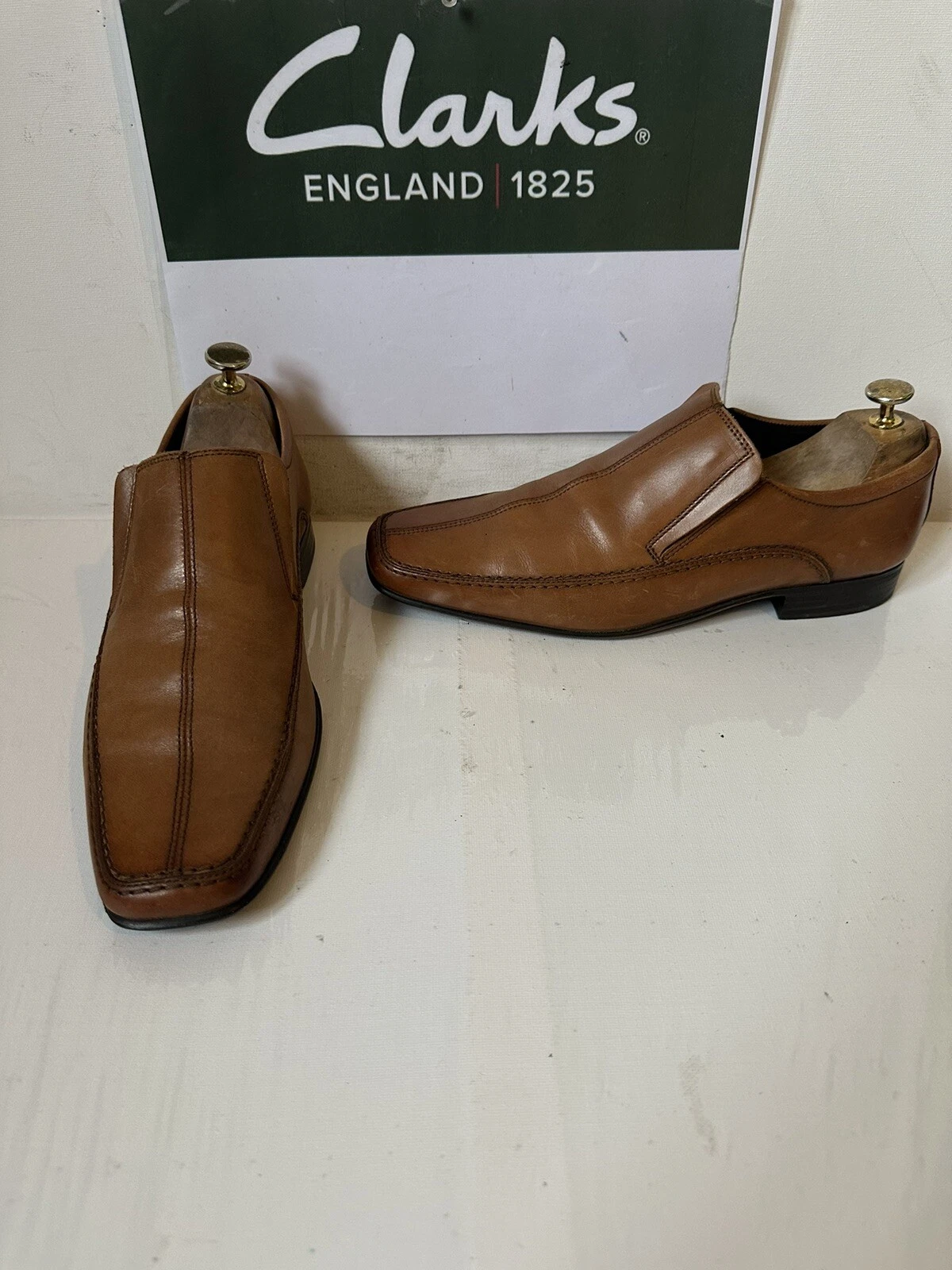 Scarpe Clarks in pelle taglia UK 7 EU 41 . 