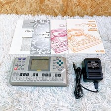 YAMAHA QY70 sequencer