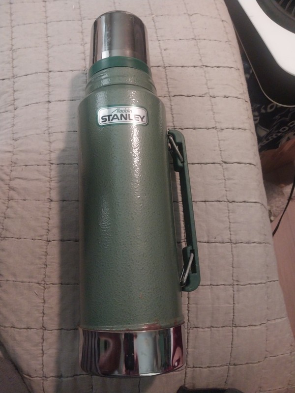 Vintage USA Made Aladdin Stanley Thermos Green 1 Quart A944DH Vacuum Bottle 
