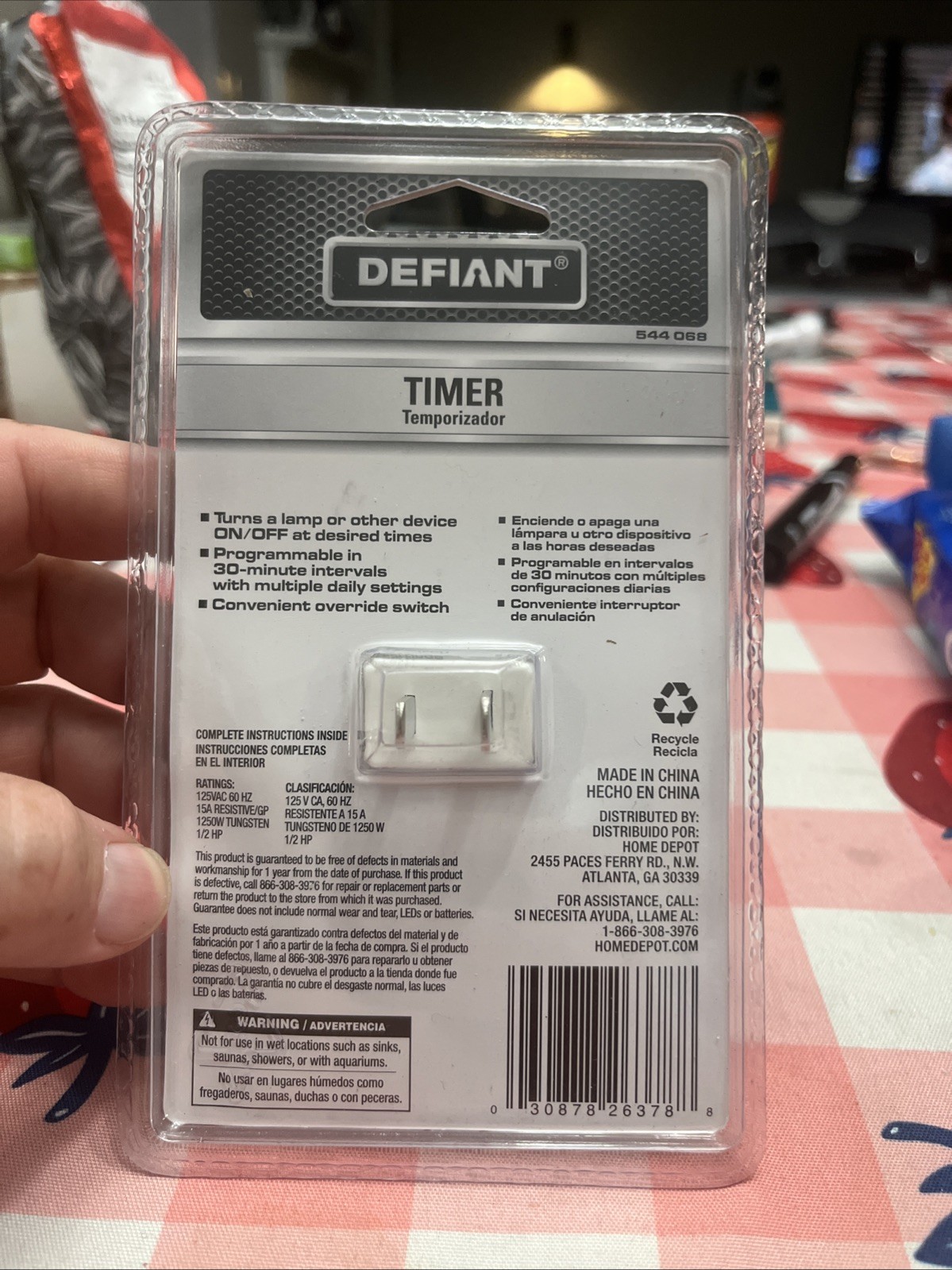 Defiant 554 068 Indoor-Outdoor Programmable Electric Wall Switch Timer