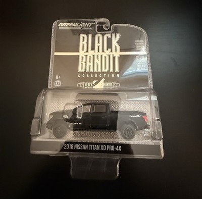 BLACK BANDIT 2018 NISSAN TITAN XD PRO-4X * NEW Greenlight *  Diecast Car