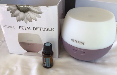 doTERRA Petal Diffuser Essential Oil Diffuser Purple + Northern Escape Oil 15ml