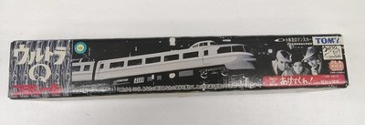 TOMY Plarail Ultra Q verschiedendimensionale Züge gebraucht