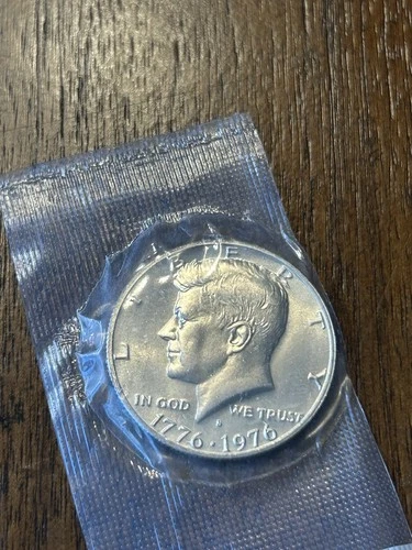 1976 S KENNEDY HALF DOLLAR GEM BU BICENTENNIAL 40% SILVER