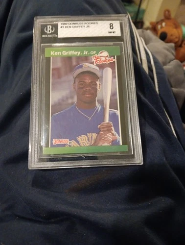 1989 Donruss The Rookies - Ken Griffey Jr #3 (RC) PSA 8