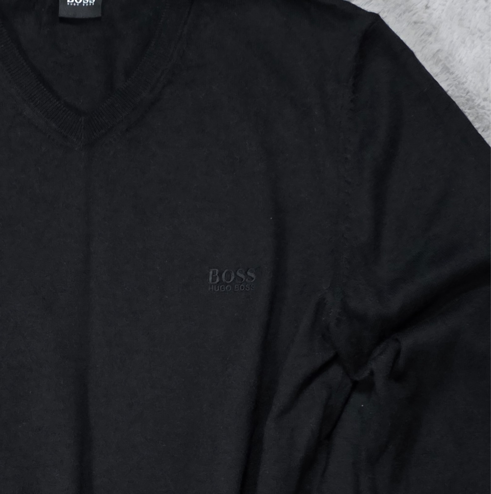 Hugo Boss Wool Jumper Mens Fits Small Black V Neck Designer Finest Italian Yarn image 2