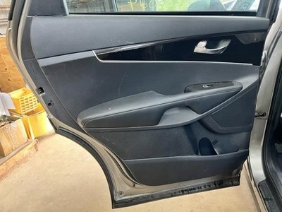 SORENTO   2019 Keys/Latches/Locks 104527558