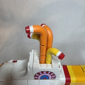 LEGO The Beatles Yellow Submarine Set 21306 John Lennon - Paul McCartney - Starr