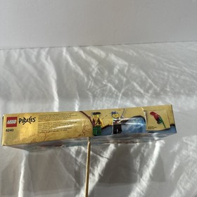 Lego 78 Piece &ldquo;Pirates&rdquo; #6240 Kracken Attackin. Ages 5-12  New