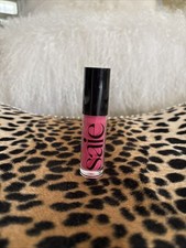 New Saie Dew Blush - Lightweight Buildable Liquid Cheek Flush play