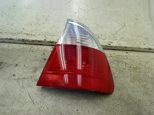 RÜCKLICHT RECHTS REAR LIGHT RIGHT BMW 3 serie Touring (E46/3) 2003 #42427
