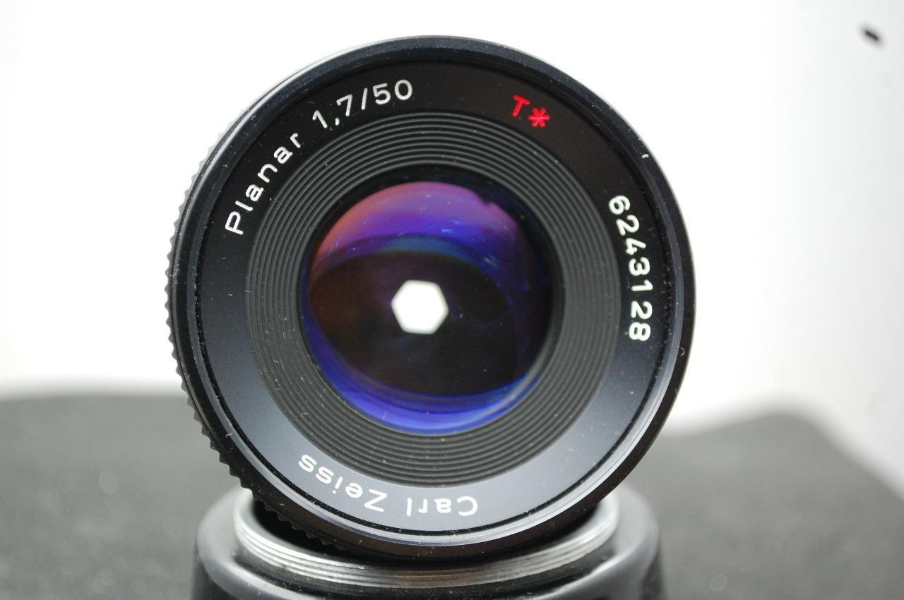 Carl Zeiss Planar 50mm f1.7 lens, for the Contax Yashica RTS