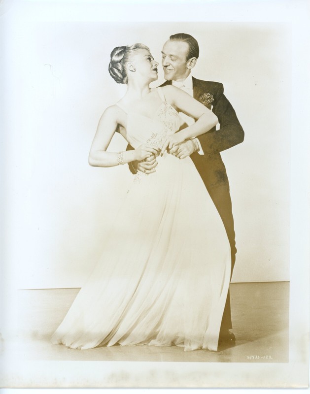 Fred Astaire / Ginger Rogers 8x10 black & white glossy photo